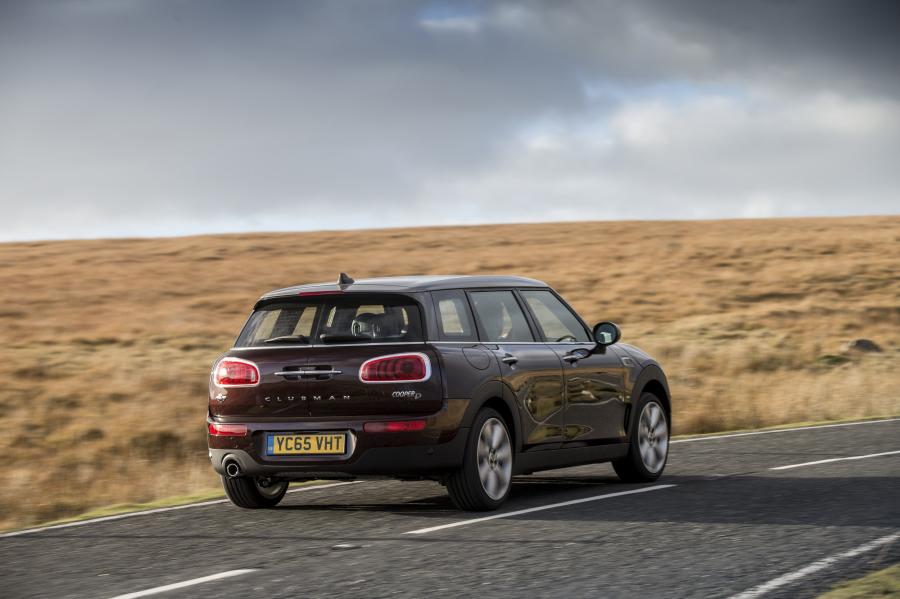  Mini Cooper D Clubman 2015 года  (UK) (фото 35 из 127)